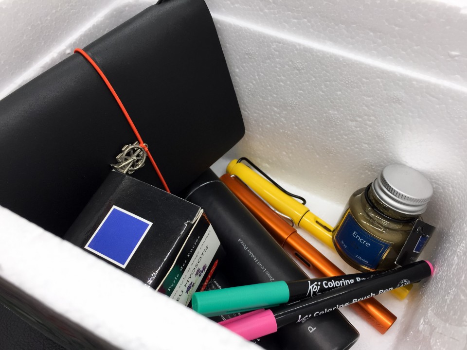 Picnic Box Pen Case-08