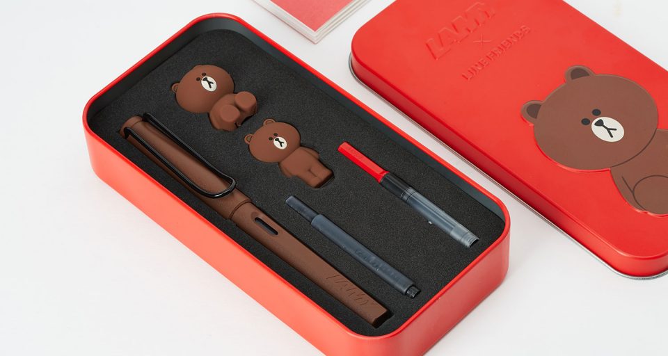 Lamy-Brown-in-RED-7