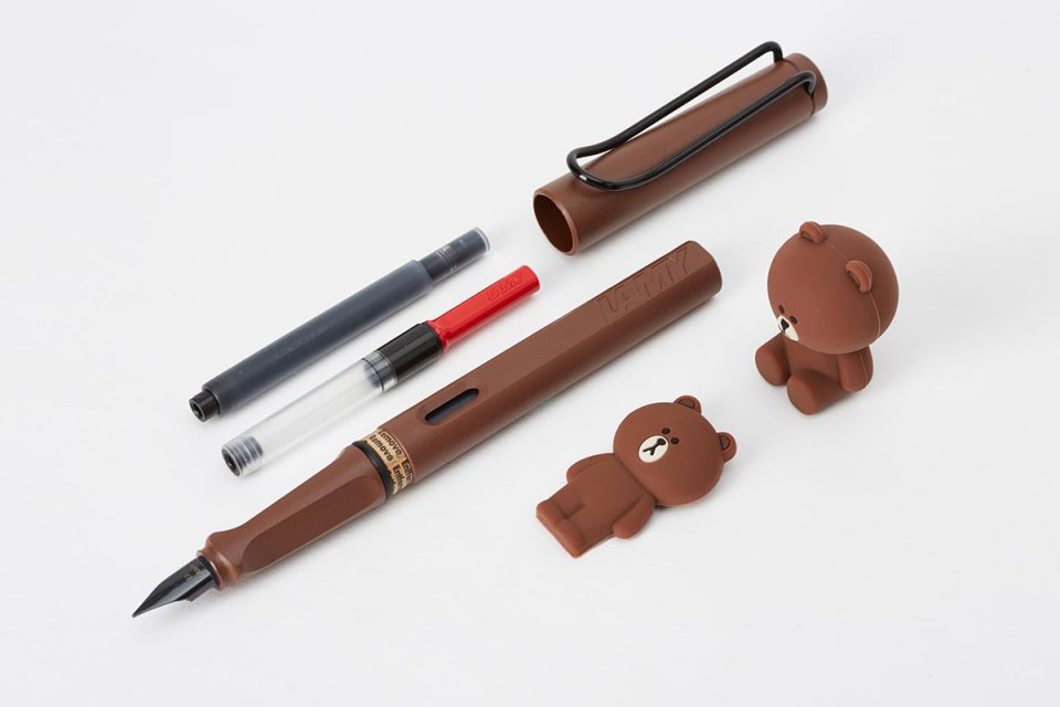 Lamy-Brown-in-RED-2