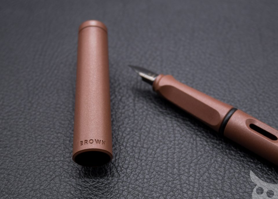 lamy-x-line-friends-brown-in-red-20